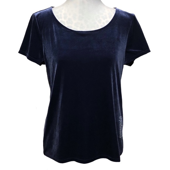White House Black Market Tops - NWT White House Black Market Velvet Top